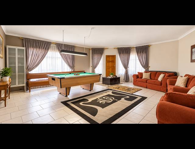 5 BEDROOM FREEHOLD FOR SALE IN ELSPARK